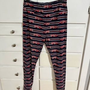 🎇5 for $15 bundle🎇 Lularoe Fire Truck Leggings